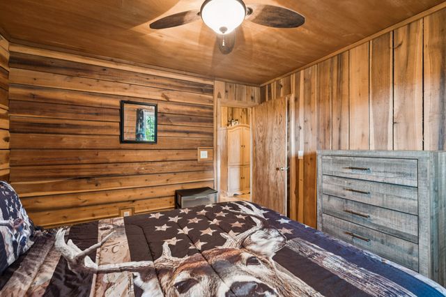 176 Robert Hensley Rd, Hohenwald, TN 38462