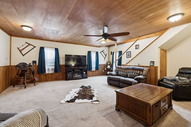 176 Robert Hensley Rd, Hohenwald, TN 38462