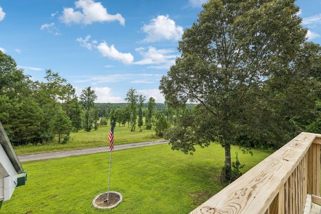 176 Robert Hensley Rd, Hohenwald, TN 38462