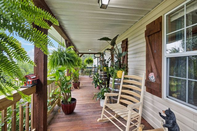 176 Robert Hensley Rd, Hohenwald, TN 38462