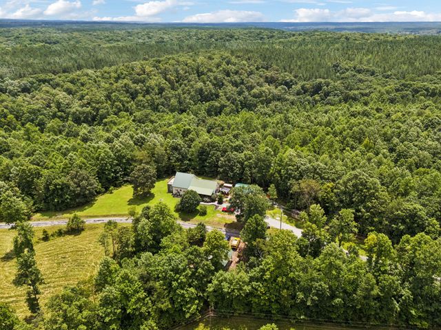 176 Robert Hensley Rd, Hohenwald, TN 38462
