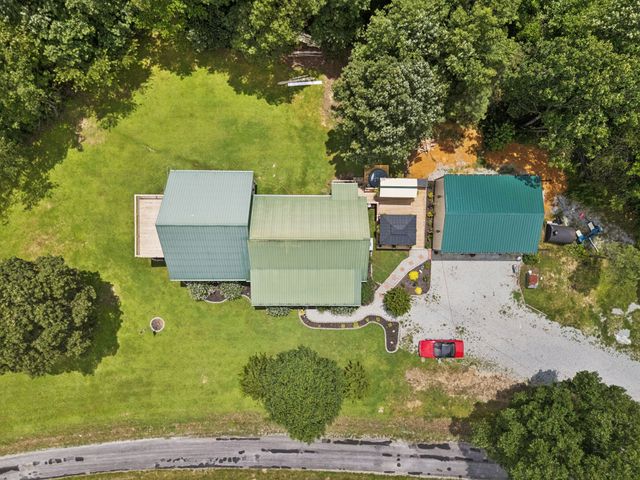 176 Robert Hensley Rd, Hohenwald, TN 38462