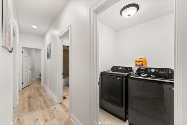 24599 Geneva Dr, Crestline, CA 92325