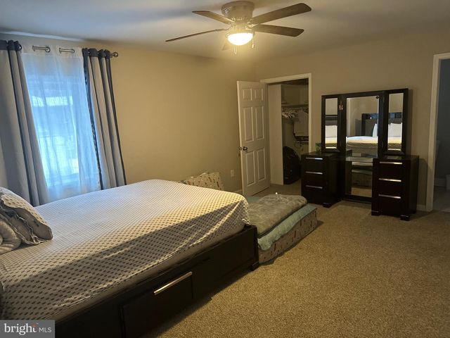 9937 FRANKLIN ST, Lanham, MD 20706