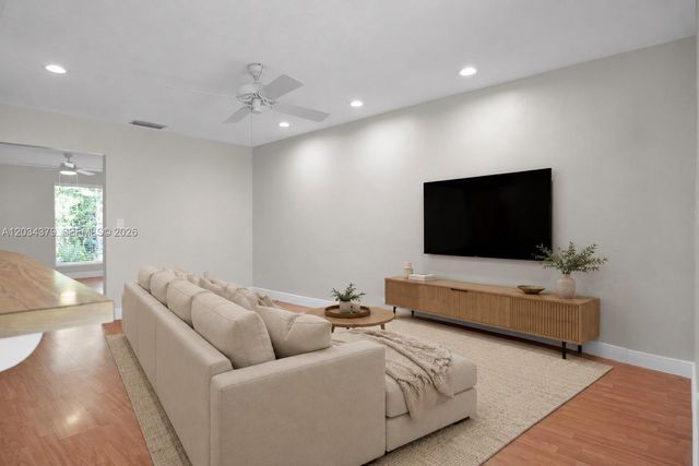 10953 SW 122nd Court, Miami, FL 33186