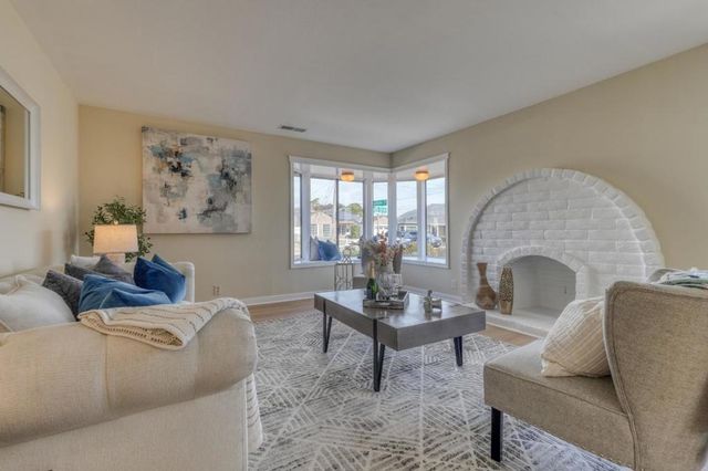 12 Graystone Drive, South San Francisco, CA 94080