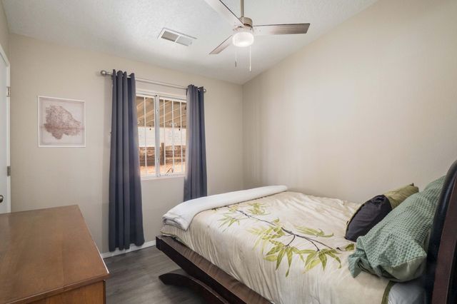 1219 82nd Street SW, Albuquerque, NM 87121