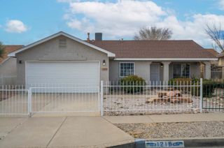 1219 82nd Street SW, Albuquerque, NM 87121