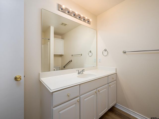 1521 Rice Road W103, Tyler, TX 75703