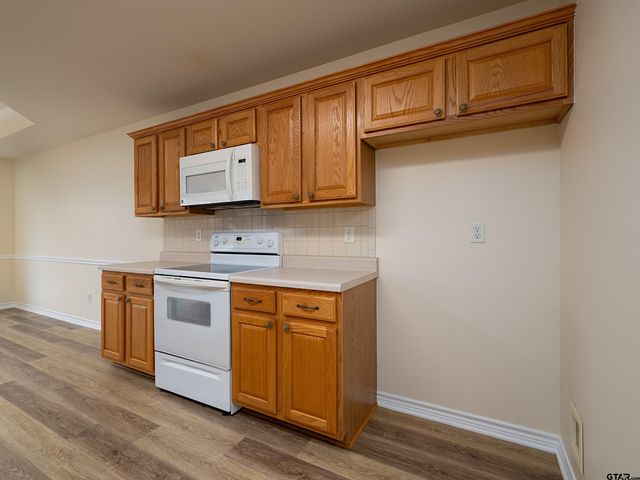 1521 Rice Road W103, Tyler, TX 75703