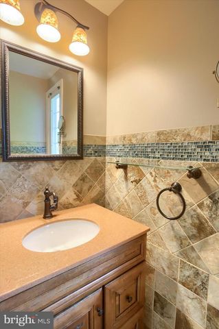 86 N 41ST ST, Camp Hill, PA 17011