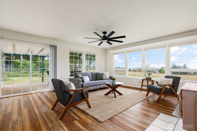 987 Terry Road, Coupeville, WA 98239