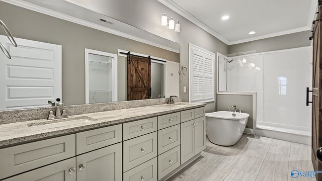 3 Farmhouse Way SE, Huntsville, AL 35803