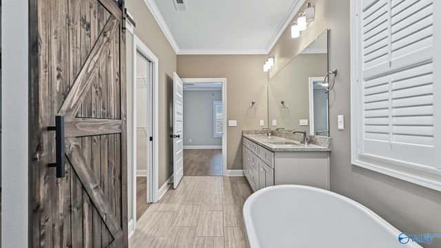 3 Farmhouse Way SE, Huntsville, AL 35803