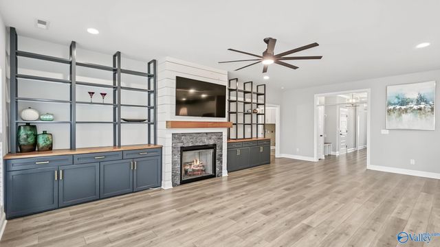 3 Farmhouse Way SE, Huntsville, AL 35803