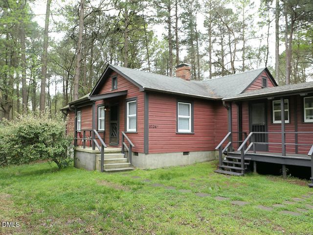 1724 Legion Road B, Chapel Hill, NC 27517