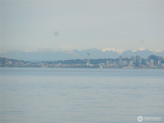 1239 Colchester Drive E, Port Orchard, WA 98366