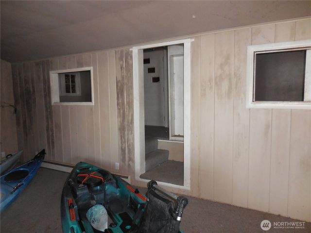 1239 Colchester Drive E, Port Orchard, WA 98366