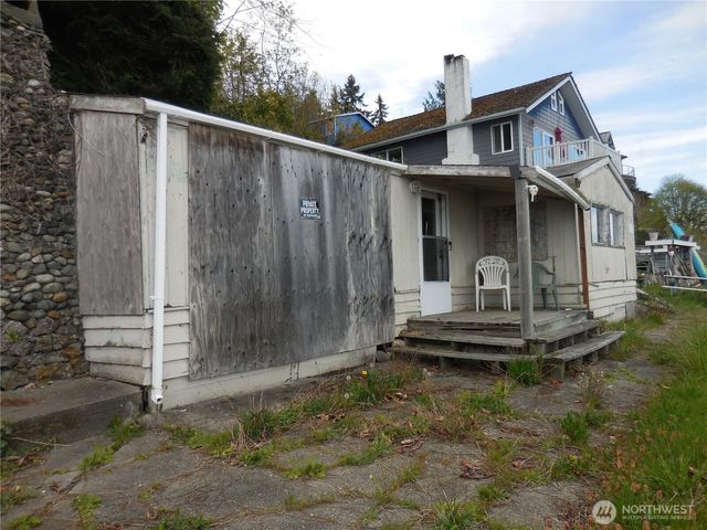 1239 Colchester Drive E, Port Orchard, WA 98366