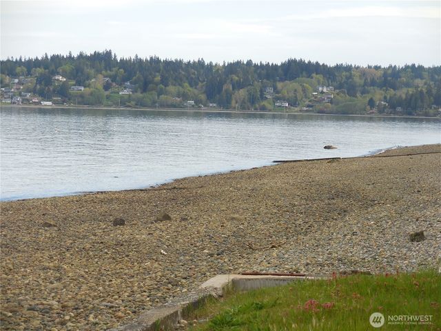 1239 Colchester Drive E, Port Orchard, WA 98366