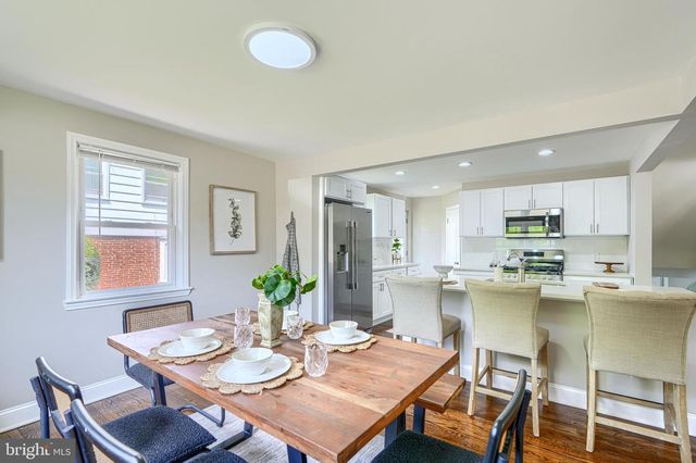 821 NOTTINGHAM RD, Baltimore, MD 21229