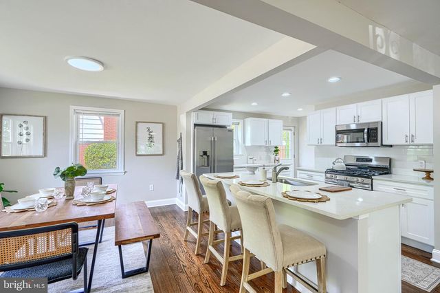 821 NOTTINGHAM RD, Baltimore, MD 21229