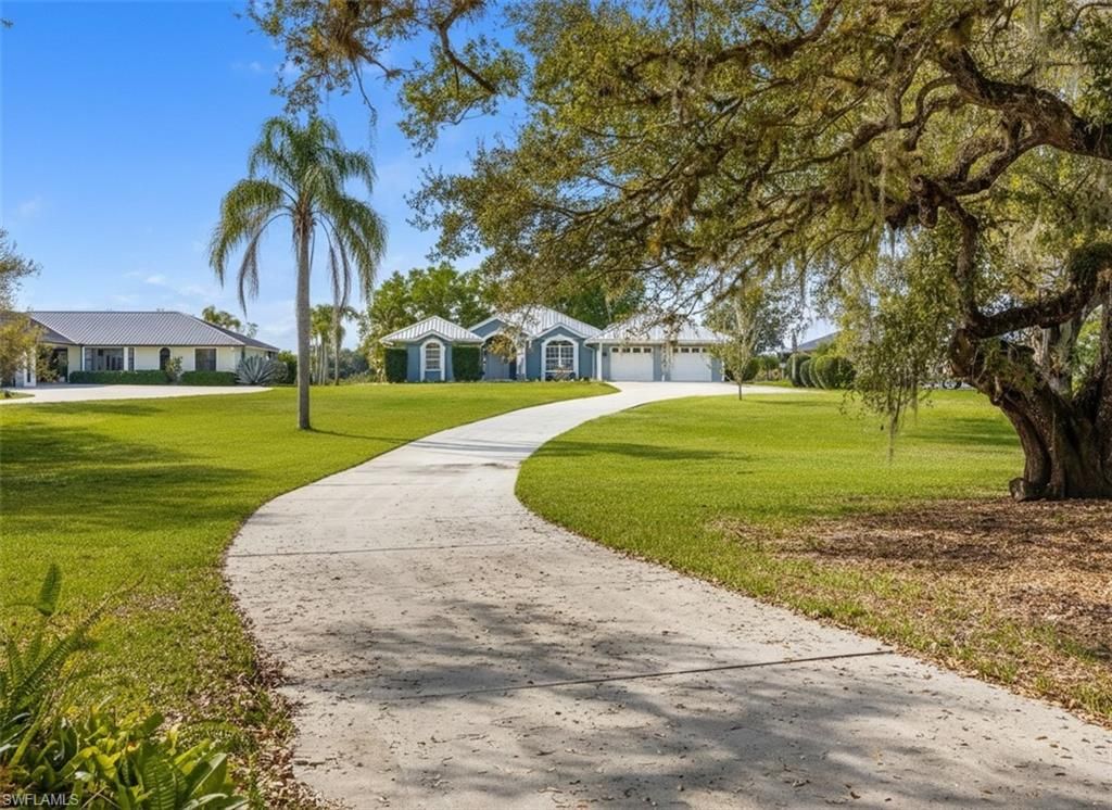 1261 Riverbend DR, LABELLE, FL 33935 — photo 2
