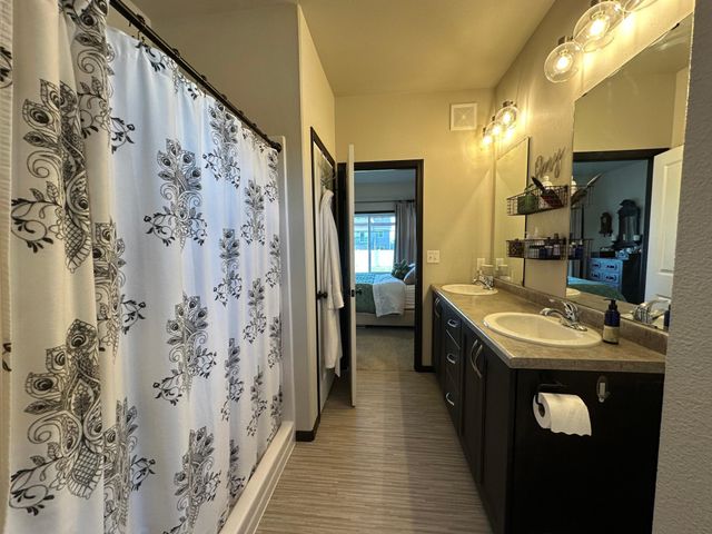 5219 11th Street W, West Fargo, ND 58078