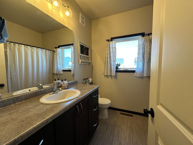 5219 11th Street W, West Fargo, ND 58078