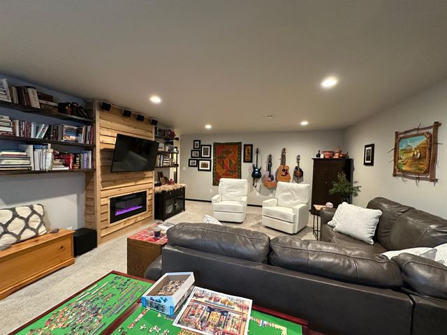 5219 11th Street W, West Fargo, ND 58078