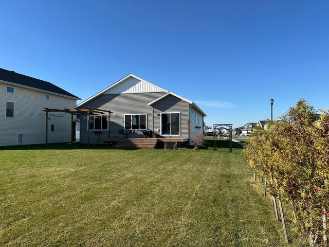 5219 11th Street W, West Fargo, ND 58078