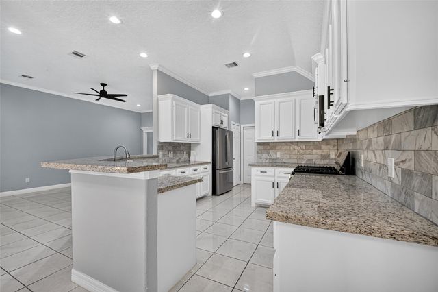 803 Avenue K, South Houston, TX 77587