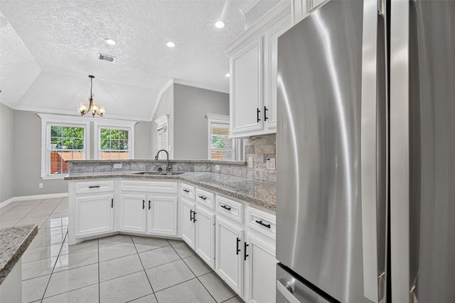 803 Avenue K, South Houston, TX 77587