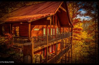 2440 Breezy Rd, Sevierville, TN 37876