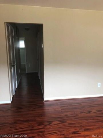 6784 COOPER Street, Taylor, MI 48180