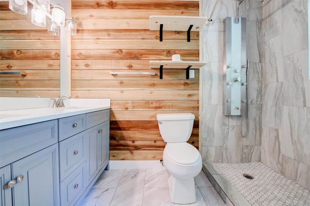 379 Hale Road, Bay City, TX 77414