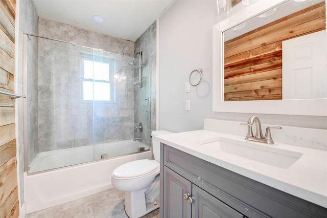 379 Hale Road, Bay City, TX 77414