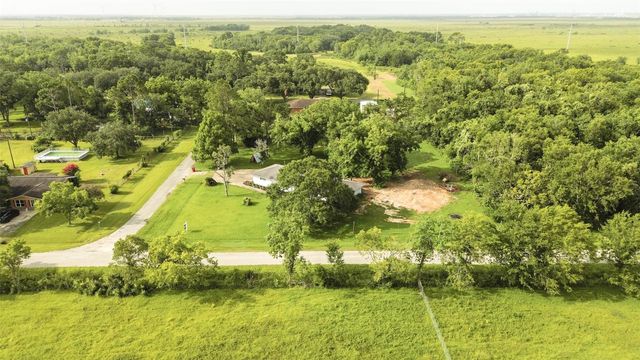 379 Hale Road, Bay City, TX 77414