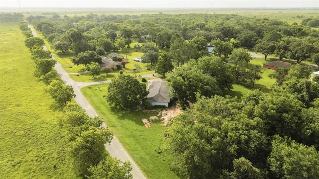 379 Hale Road, Bay City, TX 77414