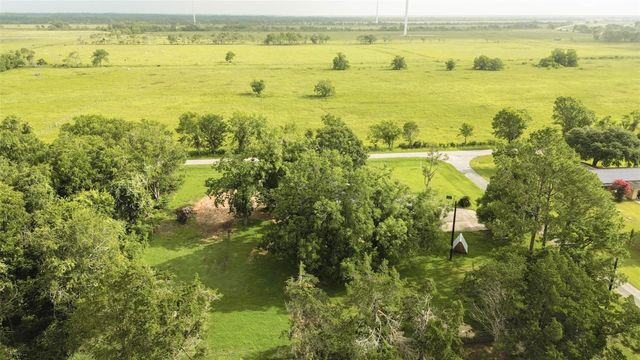 379 Hale Road, Bay City, TX 77414