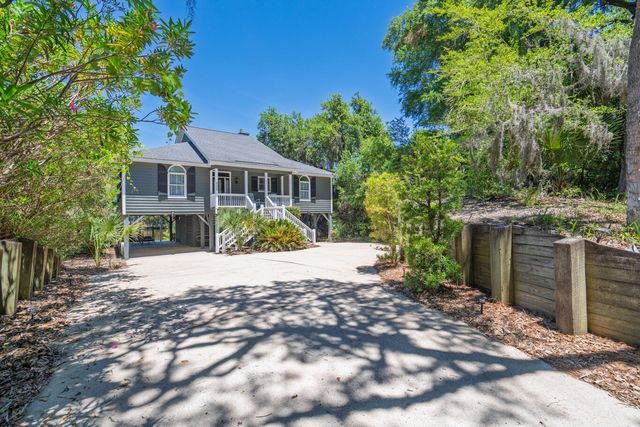 705 Sandpiper Ridge, Edisto Island, SC 29438
