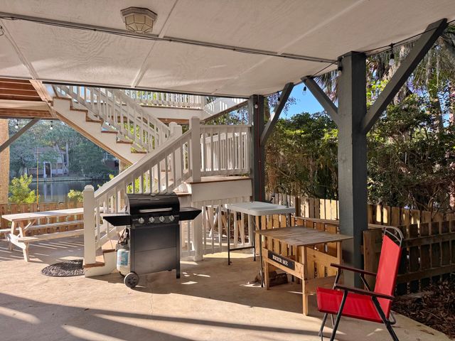 705 Sandpiper Ridge, Edisto Island, SC 29438