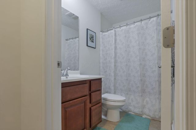6972 Shady Rock Lane, Blacklick, OH 43004