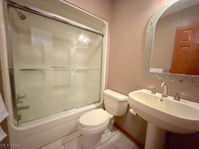 526 Oakdale Drive, Dover, OH 44622