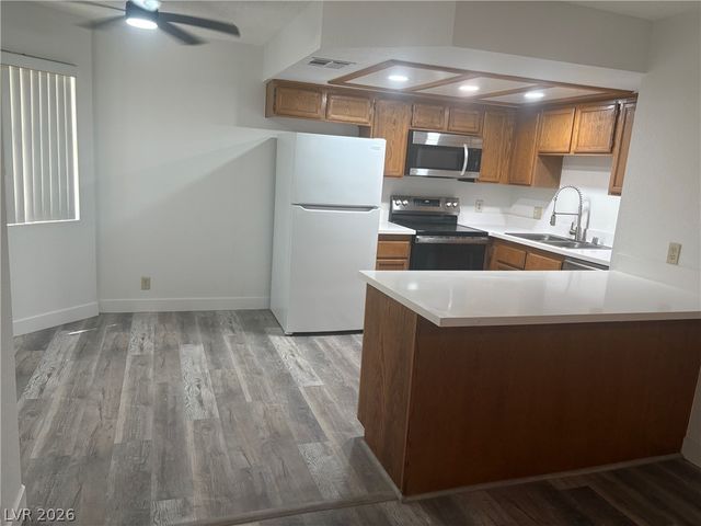 7936 Decker Canyon Drive 201, Las Vegas, NV 89128