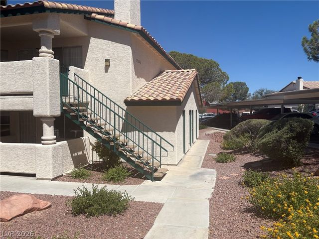 7936 Decker Canyon Drive 201, Las Vegas, NV 89128