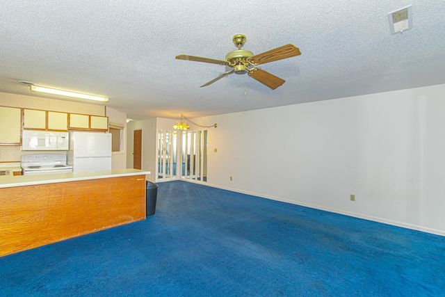 1870 Auburn Ln Apt 21F, Surfside Beach, SC 29575