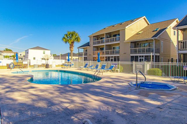 1870 Auburn Ln Apt 21F, Surfside Beach, SC 29575