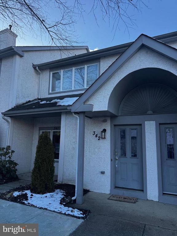 342 CHANTICLEER, Cherry Hill, NJ 08003