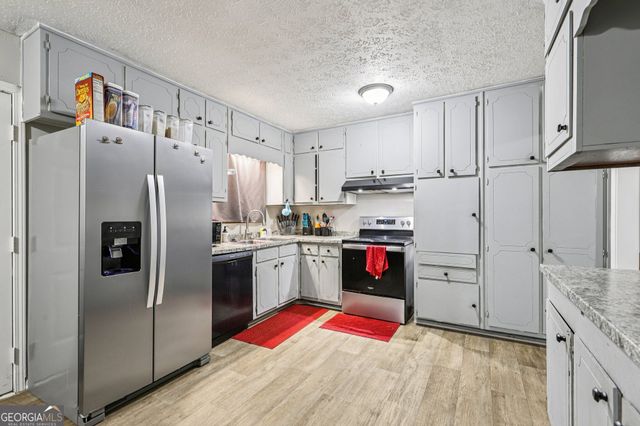 2908 Drexel Lane, Jonesboro, GA 30236